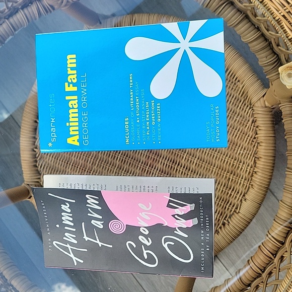 Other - Animal farm by George Orwell and spark notes 2 pieces Paperback Books